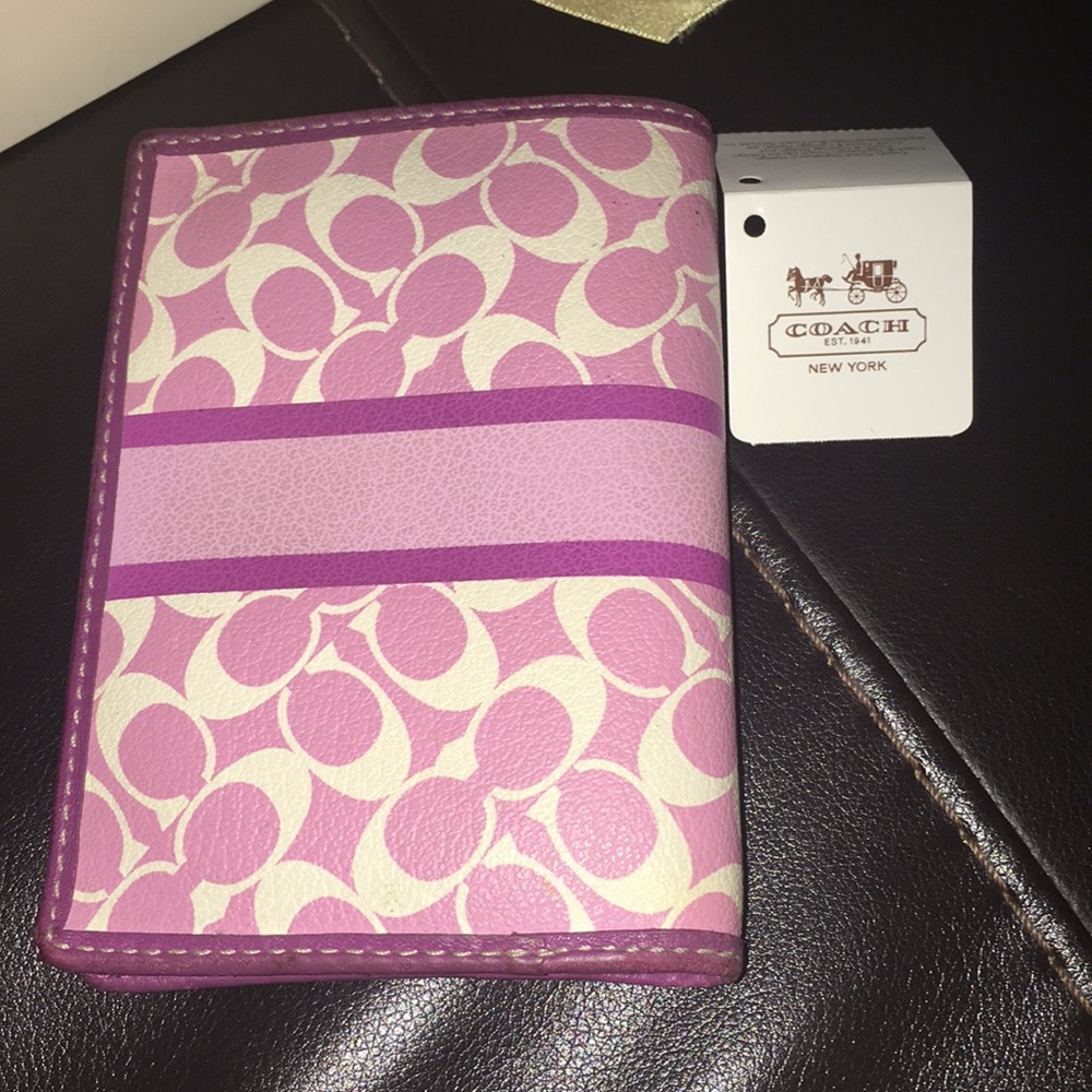 Coach wallet